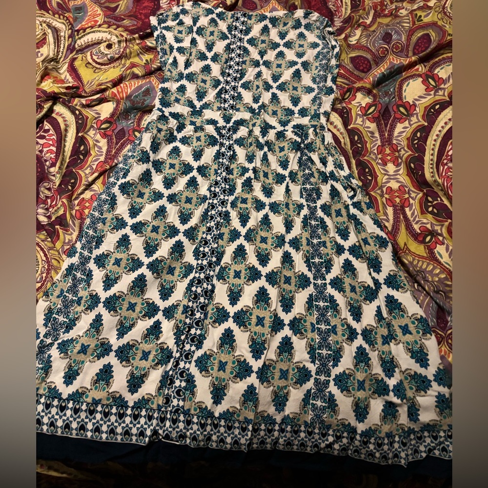 Bohemian Patterned Dress with Pockets - Picture 10 of 11